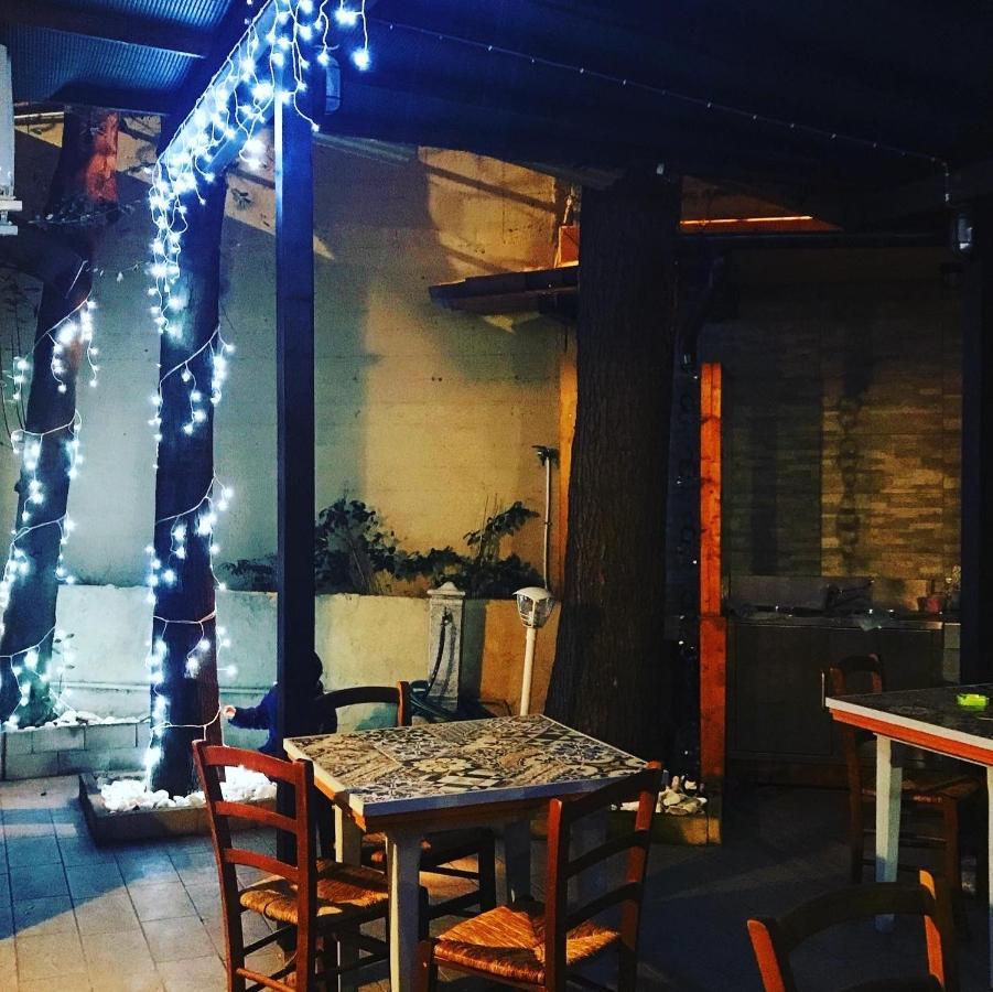 La Casa Di Nonno Giulio Bed and Breakfast Porto SantʼElpidio Buitenkant foto
