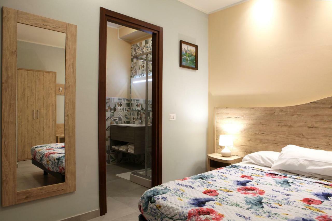 La Casa Di Nonno Giulio Bed and Breakfast Porto SantʼElpidio Buitenkant foto