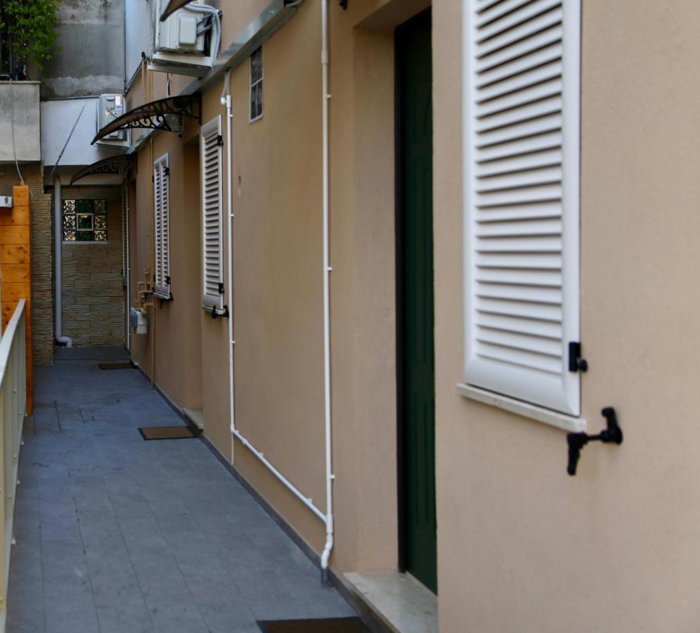 La Casa Di Nonno Giulio Bed and Breakfast Porto SantʼElpidio Buitenkant foto